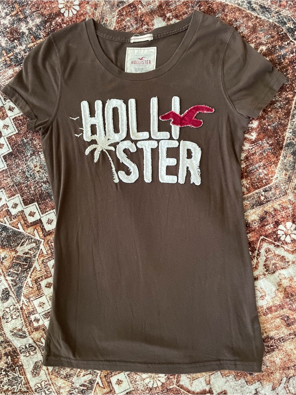 Hollister Brown Tee with White Logo and Pink Seagull
